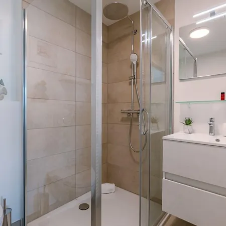 Apartamento Perfect Getaway Close To The Sea